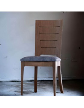 Καρέκλα τραπεζαρίας Lucia από δρυς ξύλο  